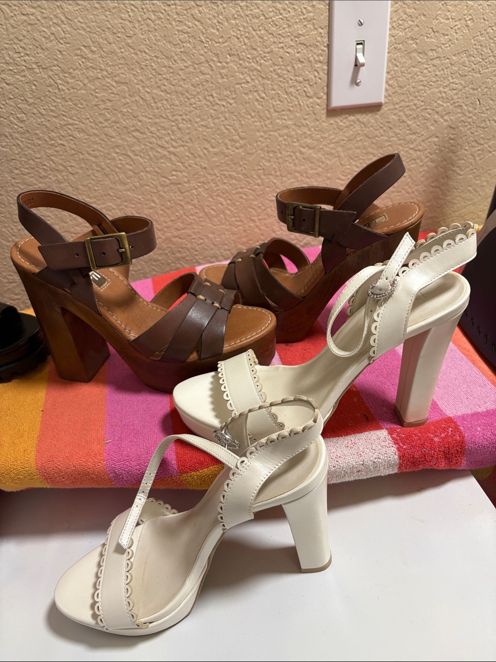 David's Bridal Cream Scalloped Strap Block Heel Sandals